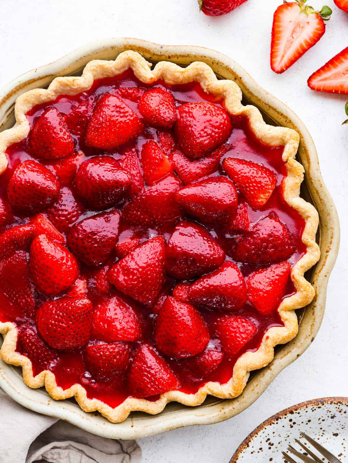 How to Make Easy Strawberry Pie from Scratch: Expert Tips